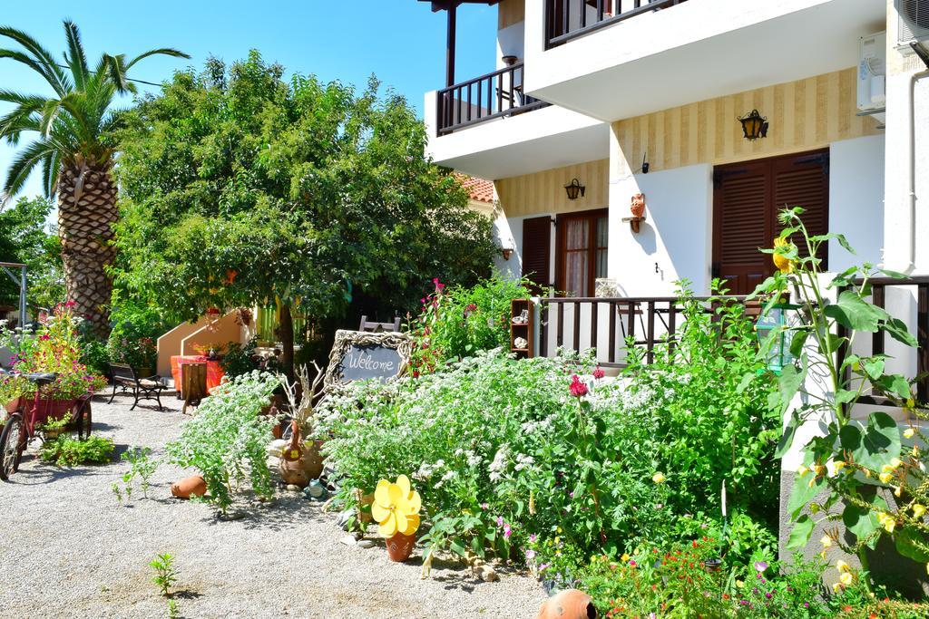 Zaira Studios Skála Eresoú Exterior photo